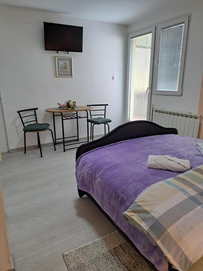 קראפינסקה טופליצה Bed&Breakfast Durdan מראה חיצוני תמונה